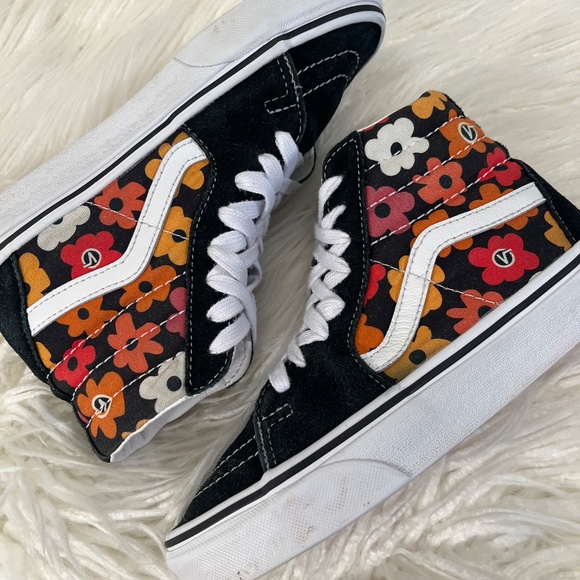 VANS "SK8 Hi tops in Retro Flower" - Picture 1 of 10